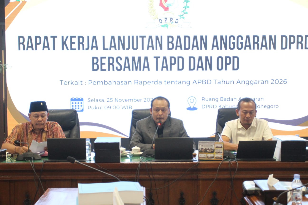 Rapat Badan Anggaran bersama TAPD dan OPD Bahas Finalisasi Raperda APBD 2026