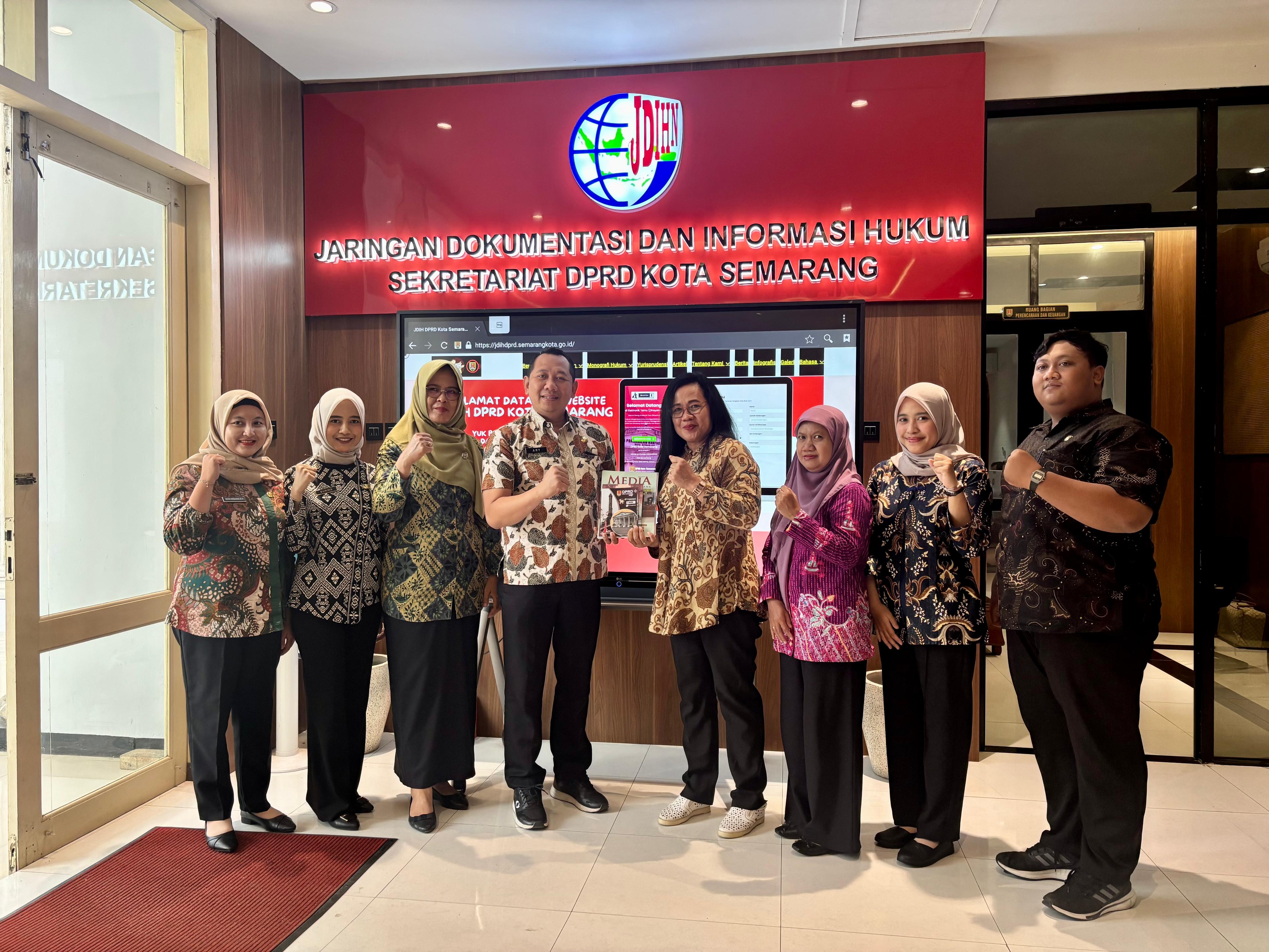 Studi Komparasi Sekretariat DPRD Bojonegoro ke DPRD Kota Semarang