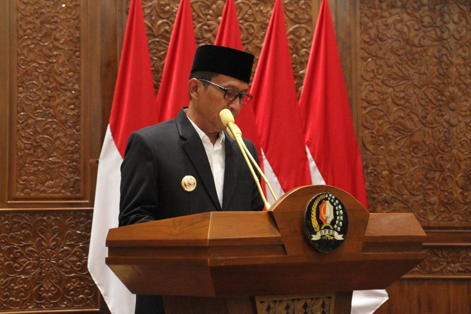Rapat Paripurna Penyampaian Jawaban Bupati atas Raperda dan Pembentukan Pansus